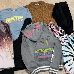 Lot of Girl’s Size Large Sweaters/Sweatshirts, about size 10-12